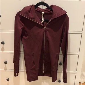 Women’s lululemon long line zip up sz 6